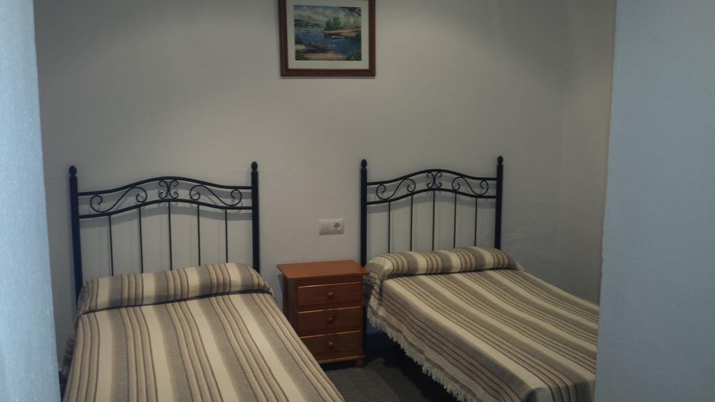 Hostal Cuesta De Belen Аркос де ла Фронтера Номер фото
